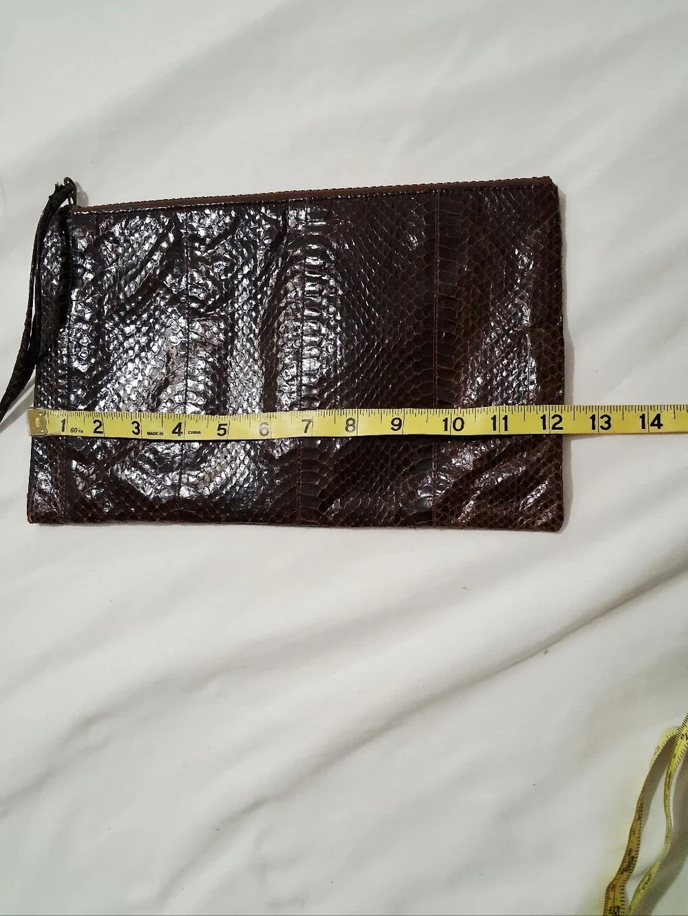 N/A dark brown